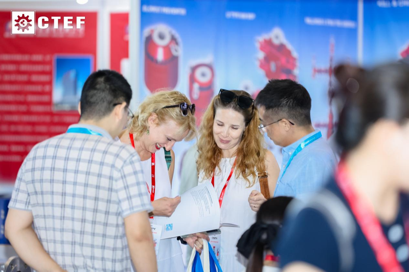 以“展”提“質(zhì)” 賦能西南 2024成都國際石油和化工技術(shù)裝備展覽會今日盛大開幕