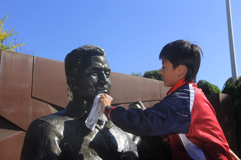 “綠色行動(dòng) 共建美麗中國(guó)”9.20世界清潔日活動(dòng)在沈陽市鐵西區(qū)舉行