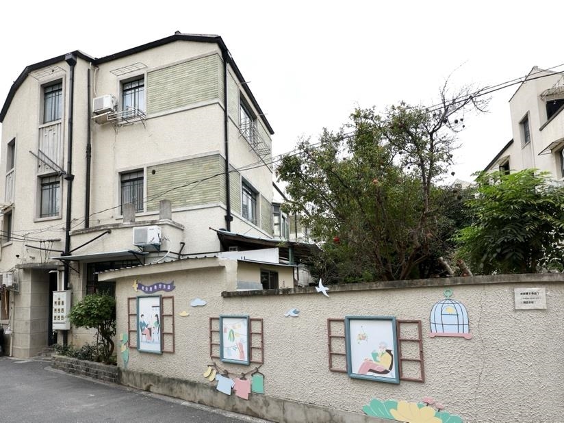 億滋中國與社區(qū)結(jié)成環(huán)保搭子，科普可回收餅干薄膜包裝知識