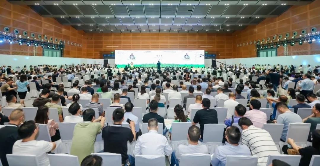 倒計(jì)時(shí)2天！2024中環(huán)協(xié)年會(huì)暨中國環(huán)衛(wèi)博覽會(huì)即將舉辦，邀約全國環(huán)衛(wèi)人齊聚一堂，共襄盛會(huì)！