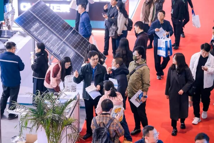 2025年光伏行業(yè)走勢(shì)趨向何方？