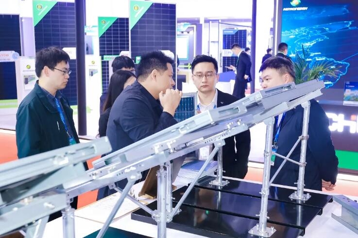 2025年光伏行業(yè)走勢(shì)趨向何方？