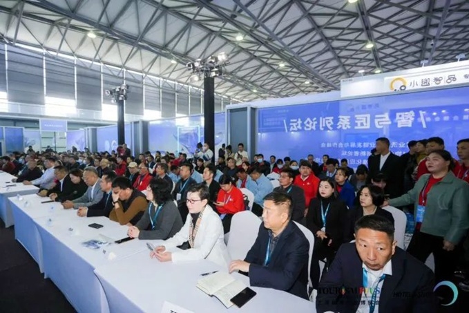 速來(lái)圍觀！重磅活動(dòng)提前揭秘，2025CCE上海清潔展，3月浦東開啟清潔新征程！