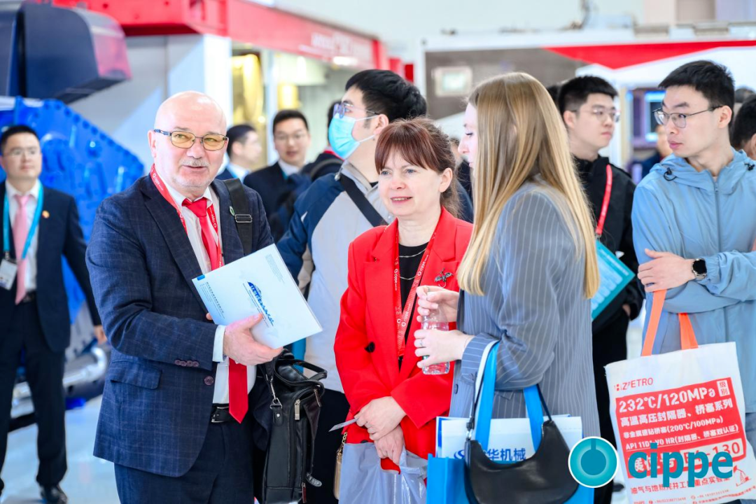 雙碳驅(qū)動萬億藍海 數(shù)智賦能萬件重器cippe2025 啟幕全球能源轉(zhuǎn)型新征程