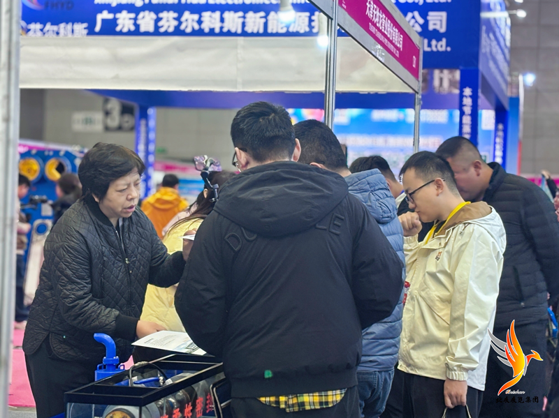 第十屆新疆暖通展覽會(huì)、新疆泵閥管道及水處理設(shè)備展覽會(huì)、新疆新能源新材料及應(yīng)用領(lǐng)域博覽會(huì)圓滿落幕：誠(chéng)邀您共赴下屆盛會(huì)