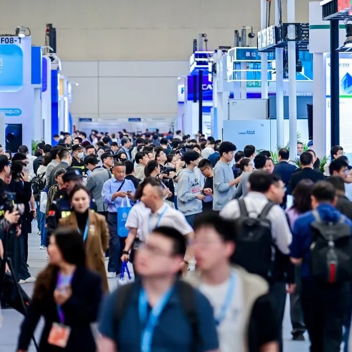 2025鋁產(chǎn)業(yè)博覽會(huì)盛大開幕！首日盛況全紀(jì)錄（附明日必看指南）