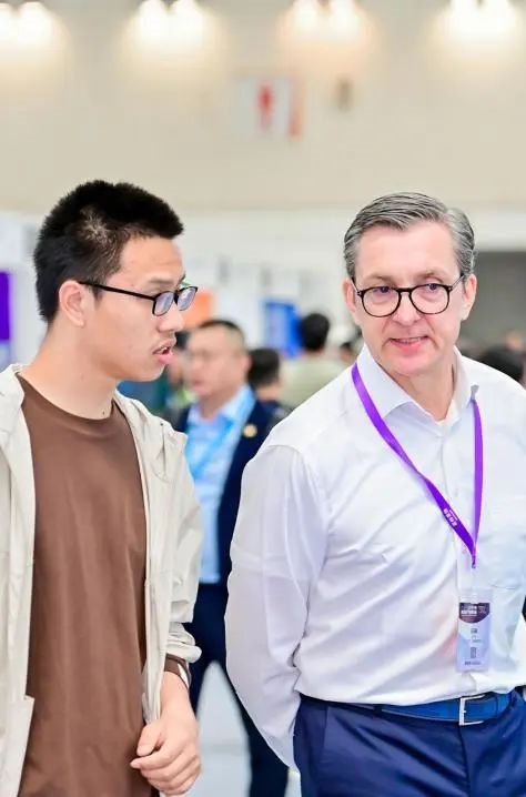 2025鋁產(chǎn)業(yè)博覽會(huì)盛大開幕！首日盛況全紀(jì)錄（附明日必看指南）