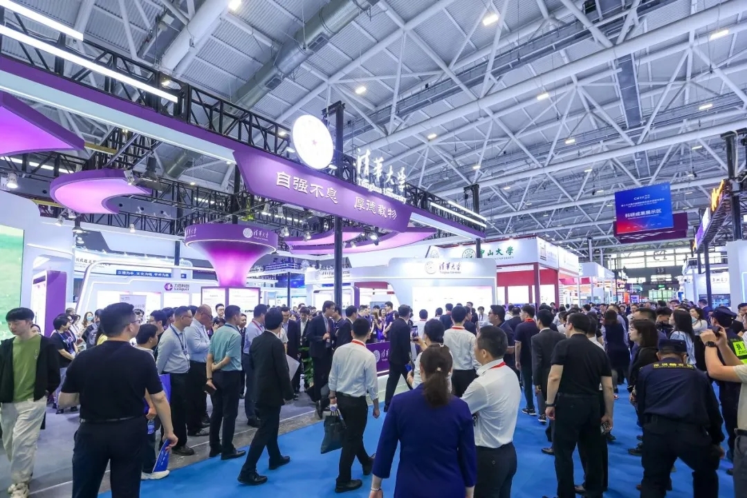 清華、北大、復(fù)旦、香港中文大學(xué)等超百所高校集中亮相 高交會(huì)推動(dòng)科研成果轉(zhuǎn)化“落地生金”